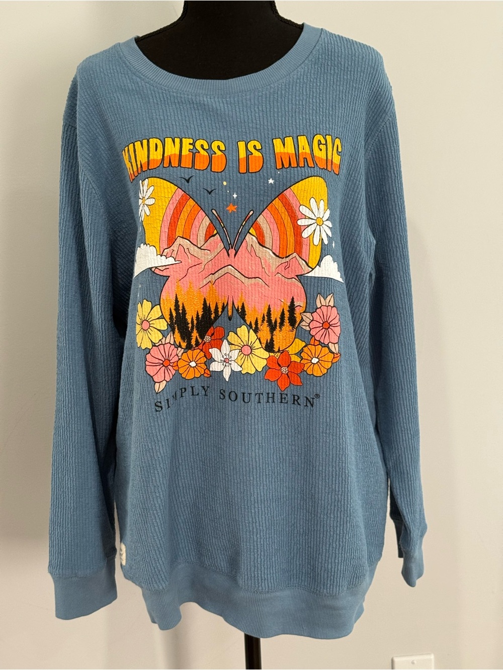 New Simply Southern XL Blue 'Kindness Is Magic' Graphic Waffle Crew Sweater 536